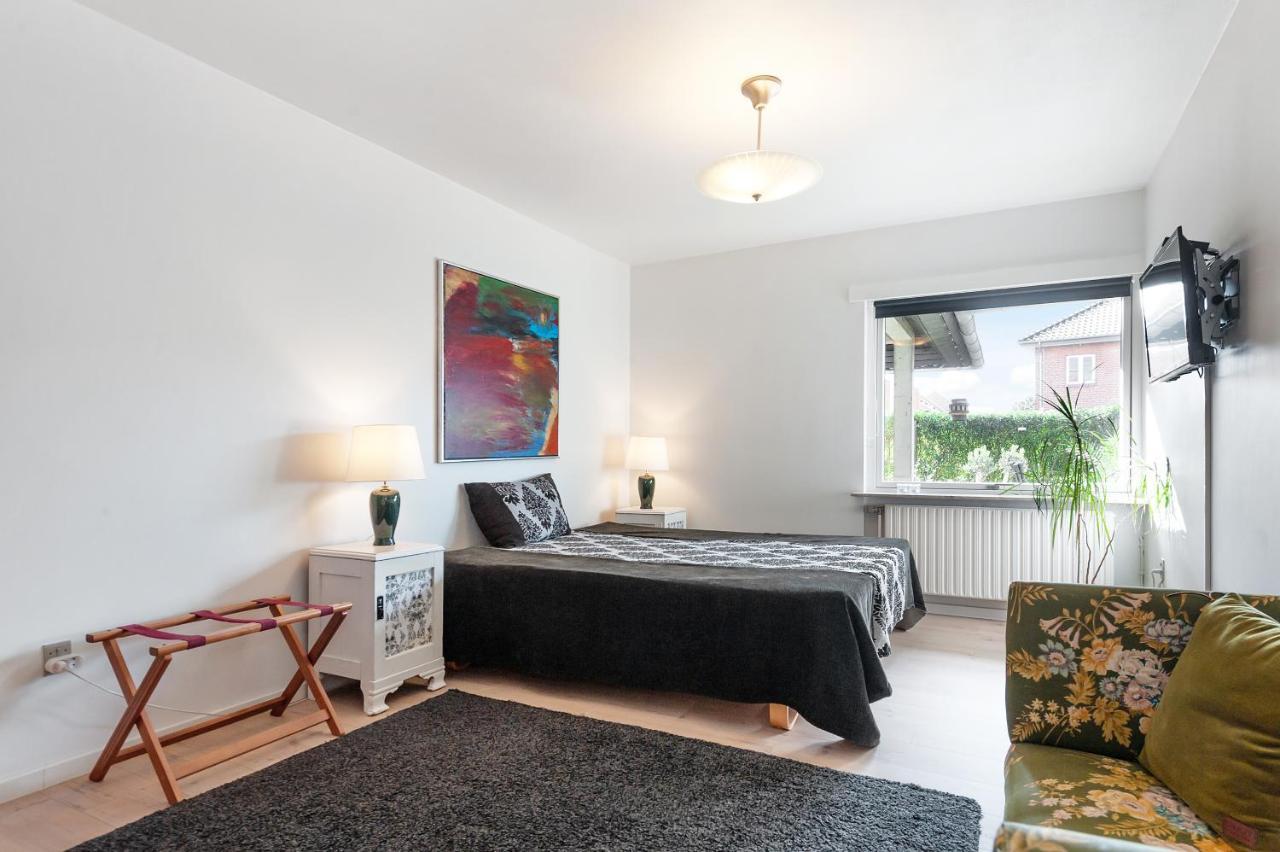 Bed and Breakfast Bb Икаст Экстерьер фото