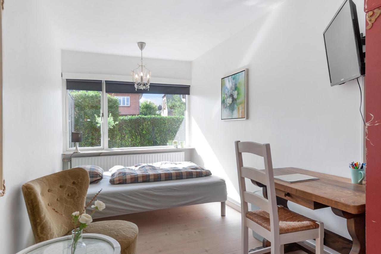 Bed and Breakfast Bb Икаст Экстерьер фото