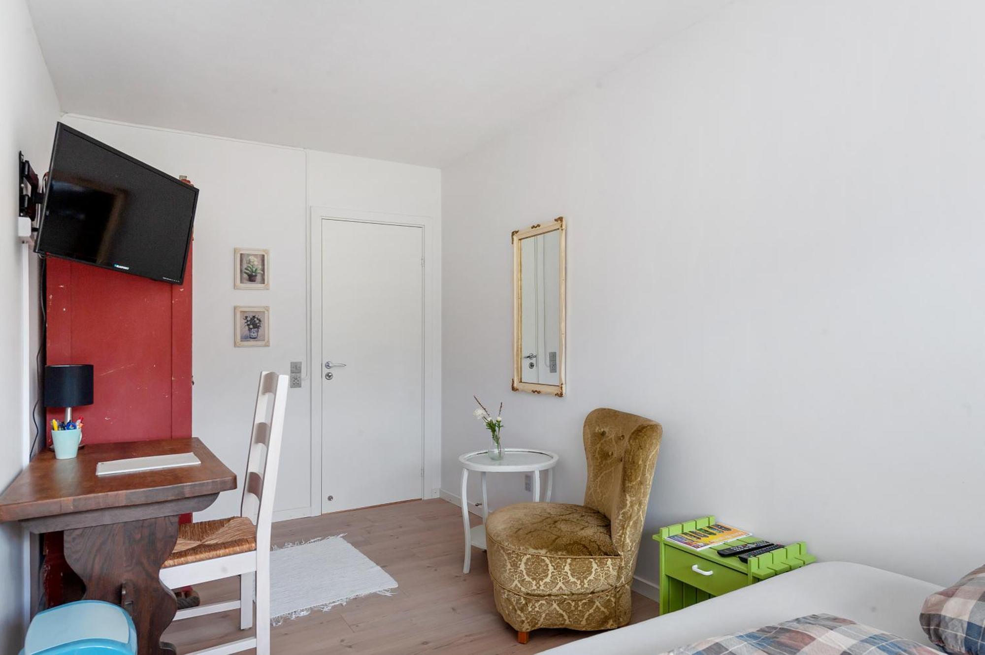 Bed and Breakfast Bb Икаст Экстерьер фото
